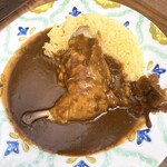 カフェメローネ - 料理写真:やわらか骨つきチキンカレー