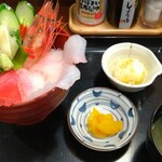 遠藤水産 - 選べる海鮮丼 3種  1089円