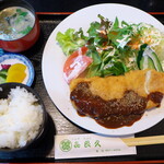 Kiraku - 名古屋風チキンみそかつ（￥950）。甘辛さのバランスは、愛知県で育った自分としても納得できる味