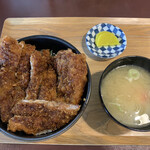 六三四 - かつ丼　500円