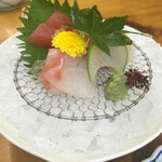 Ryouriuemura - 旬菜くつろぎ平日ランチのお造り。