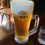 コ・ビアン - 生大をやや斜め上空からも確認！ この後直ぐにグビグビィ〜ッと飲み始め、直ぐに無くなる勢い⤴︎