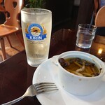 コ・ビアン - アヒージョとハイボールの図