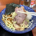 肉煮干中華そば 鈴木ラーメン店 - 豚腕肉のチャーシュー