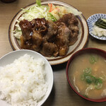 和か奈食堂 - 生姜焼き定食¥800