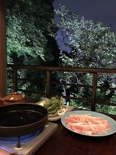 韻松亭 - 鳥のすき焼き2