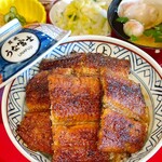 炭焼うな富士 - 