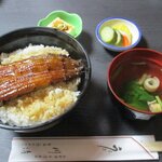 Kawasei - うな丼！