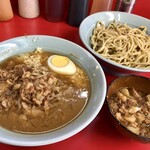 ラーメン 富士丸 東浦和店 - 少なめつけ麺ヤサイ少なめニンニク