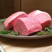 焼肉うしごろ 新宿三丁目店 - 