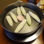 ちんや - まず牛脂で葱を焼いてくれます