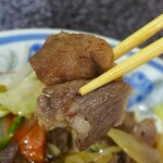 月出里 - ラム・キャベツ炒め定食