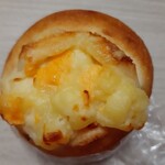 PUPPE - チーズパン200円
