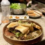 猪焼肉と鯨専門店 猪の居 - 