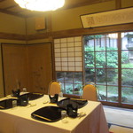 筑紫亭 - 個室です