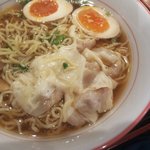 新宿マインズバール - 皮が硬いワンタン