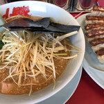 ラーメン 山岡家 - 