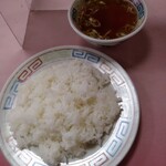 赤のれん - 麻婆豆腐定食の左側