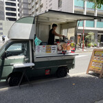 Hawaiian DELI PARADISE - いつも12時すぎには5～6人の行列が出来ています。