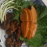 日名田 - あん肝とカキの燻製