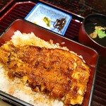 田舎庵 小倉本店 - 鰻重（松）。