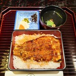 田舎庵 小倉本店 - 鰻重（松）。