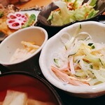 Kitahama Yoshida - はるさめ、レタスサラダの小鉢