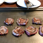 オカダ食品株式会社 - 厚切りタンステーキ 12mmカット マンゴーカット 食べ頃