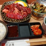 タンと焼肉 やま龍 - 