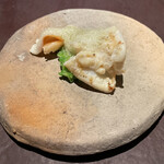 アカ - 白とり貝の炭火焼き