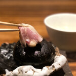 Yakitori Kokure - もも肉を石焼きちう