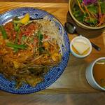 生麺パッタイ専門店 新宿ディパッタイ - ランチパッタイ