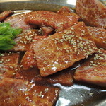 神岳二丁目 - カルビー　一人前　８００円×2　アップ画像