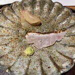 馳走 啐啄一十  - 【写真⑦】奥：真鯛（4日寝かせ）、手前：のどぐろ