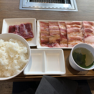 ららぽーとtokyo Bay周辺でおすすめの美味しい焼肉をご紹介 食べログ