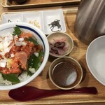 築地食堂 源ちゃん - 