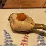 鮓 きずな - 北海道仙鳳趾の蒸し牡蠣