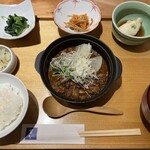 おばんざい・炙り焼き・酒 菜な - 本日のお昼御膳　1,100円