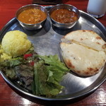 タンドールバル カマルプール - カマルランチ：チーズクルチャ・サフランライス・サラダ・マトンカレー・チキンカレー