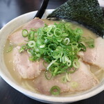 徳島ラーメン ふじい - 白肉増しです☆　2021-0801訪問