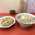 中華料理 とんとん - 本日の得セット 湯麺+焼めし レギュラー