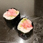 菊水鮓 - 大将、太鼓判のネギトロ