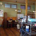 かまや食堂 - 店内