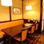 とんかつの和くら - テーブル1