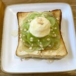くくりひめ珈琲 - シャインマスカットのトースト