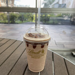 Lindt Chocolat Boutique & Cafe Karuizawa Purinsushoppingupurazaten