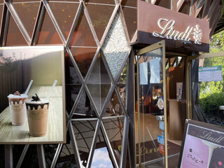 リンツ ショコラ ブティック＆カフェ - 