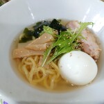 분푸쿠 차가마 - 차가운 시오 라멘