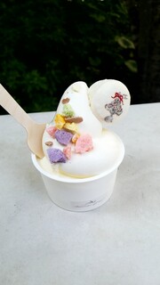 Le petit coeur - マカロン屋さんの北海道ソフトクリーム：450円