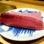 温石 - さっき揚がったスマカツオ。今日も凄いのが有りますよ、と現れたスマカツオ様。